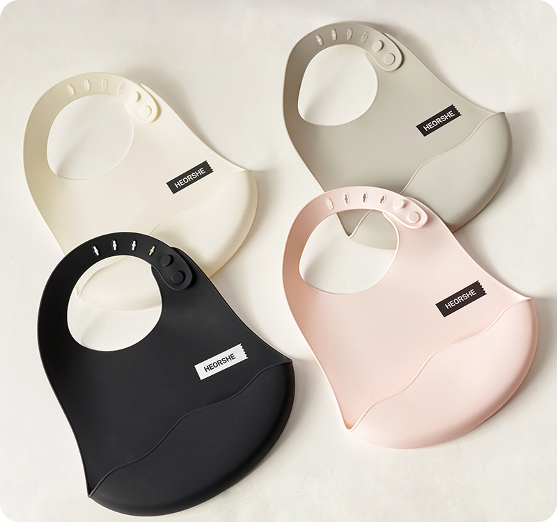 Best silicone bibs